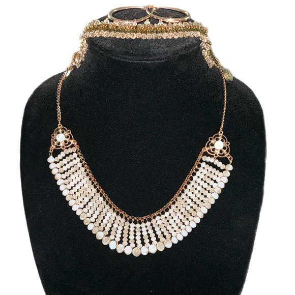 #31. VINTAGE 18" COPPERTONE NECKLACE, BRACELET AMD EARRING SET - Picture 1 of 16